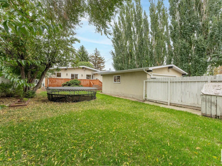 3816 112 Street, Edmonton, AB, T6J 1J2 - 43