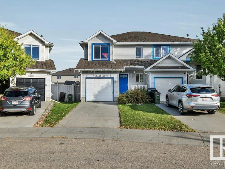 20048 54a Avenue, Edmonton, AB, T6M 2W4 - 2