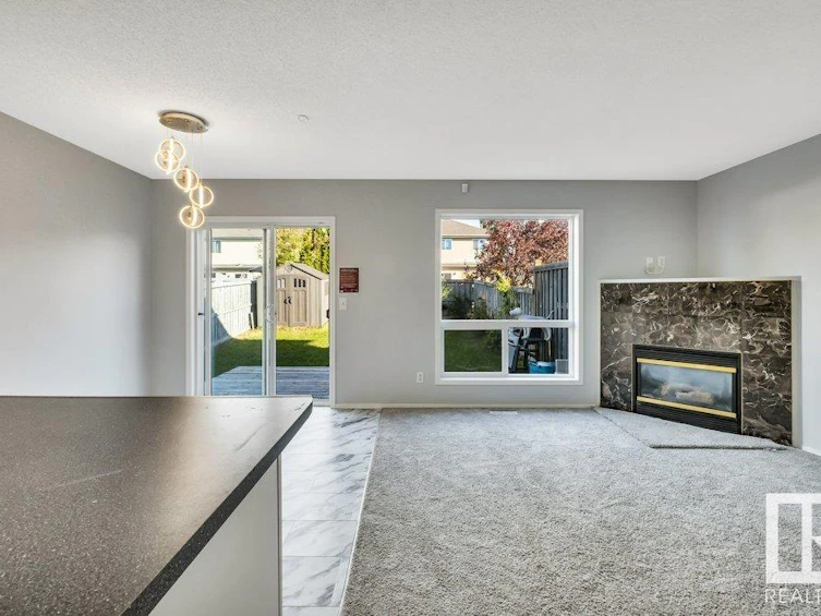 20048 54a Avenue, Edmonton, AB, T6M 2W4 - 8