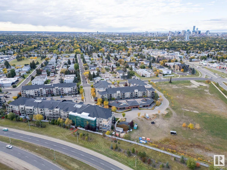 429-7825 71 Street, Edmonton, AB, T6B 3R9 - 43
