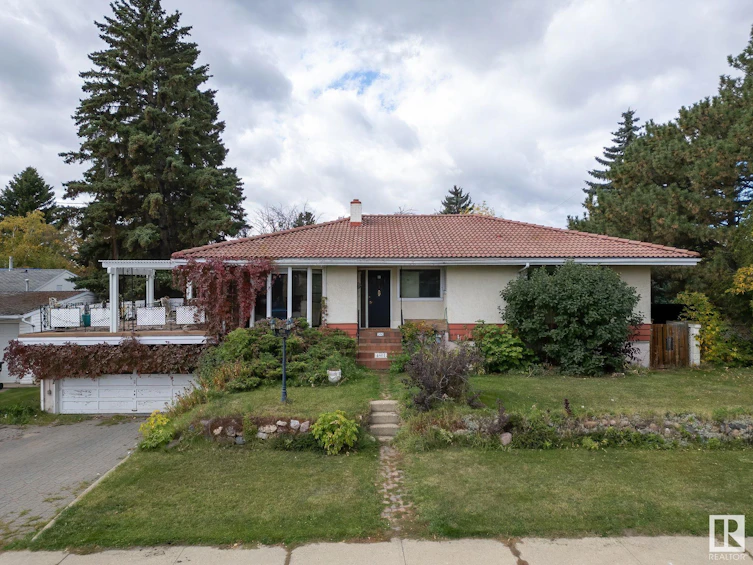 4801 Ada Boulevard, Edmonton, AB, T5W 4M9 - 47