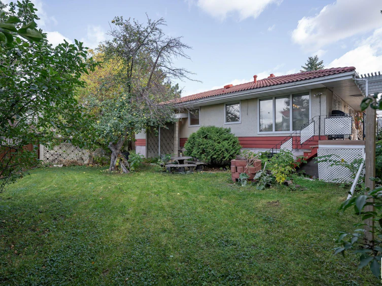 4801 Ada Boulevard, Edmonton, AB, T5W 4M9 - 54