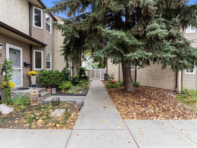 33-10453 20 Avenue, Edmonton, AB, T6J 5H1 - 29