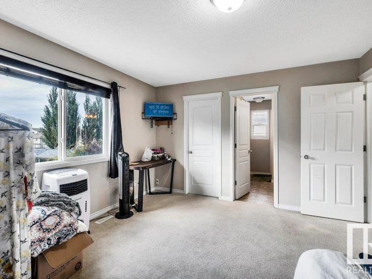 824 77 Street, Edmonton, AB, T6X 0A3 - 21