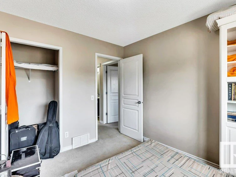 824 77 Street, Edmonton, AB, T6X 0A3 - 28