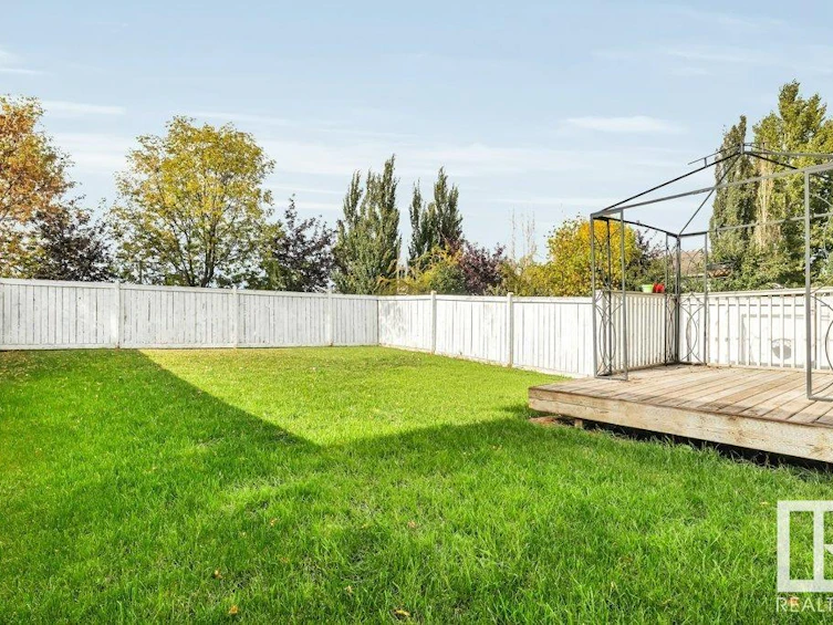 824 77 Street, Edmonton, AB, T6X 0A3 - 33