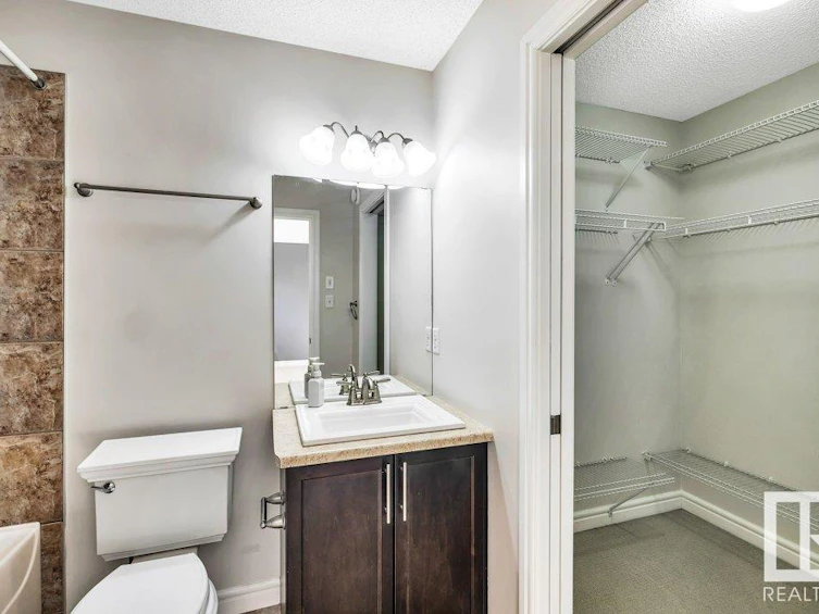 11620 17 Avenue, Edmonton, AB, T6W 1Y4 - 24