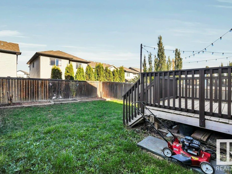 11620 17 Avenue, Edmonton, AB, T6W 1Y4 - 42