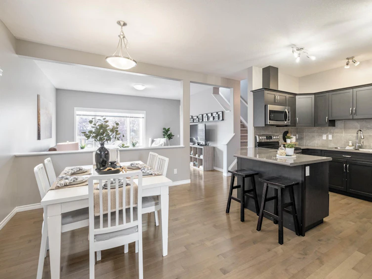 18036 85 Street NW, Edmonton, AB, T5Z 0E4 - 3