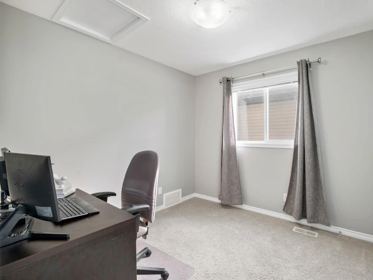 18036 85 Street NW, Edmonton, AB, T5Z 0E4 - 25