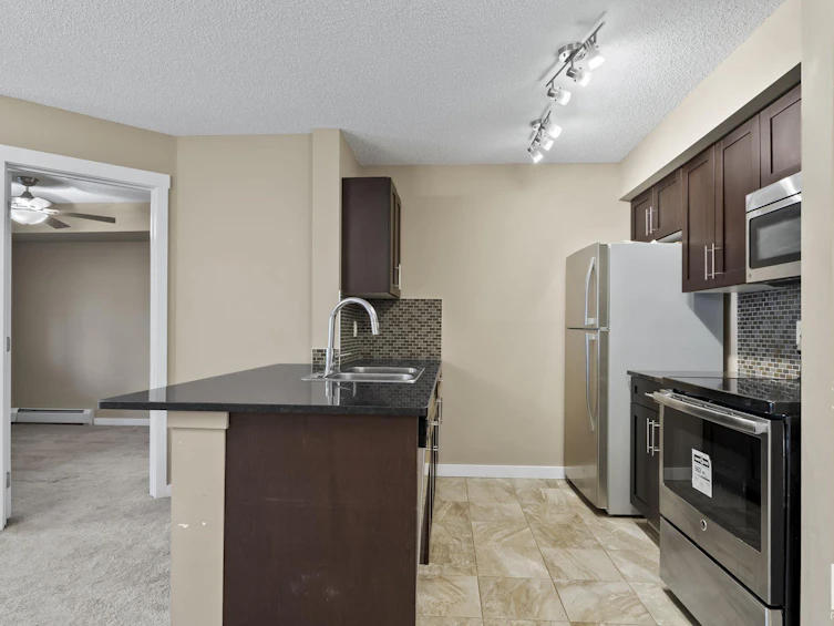 125-1510 Watt Drive, Edmonton, AB, T6X 2E6 - 6