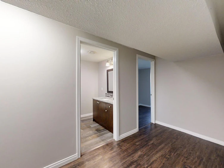 6207 17 Ave, Edmonton, AB, T6L 1N3 - 26