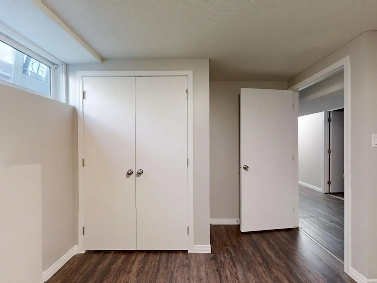 6207 17 Ave, Edmonton, AB, T6L 1N3 - 35
