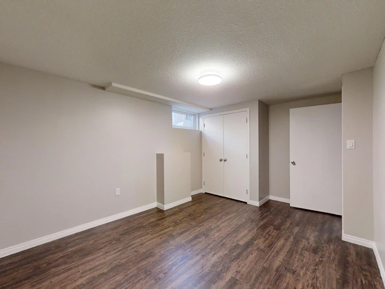 6207 17 Ave, Edmonton, AB, T6L 1N3 - 36