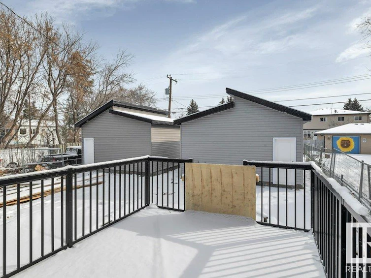 10219 151 Street, Edmonton, AB, T5P 1T6 - 40