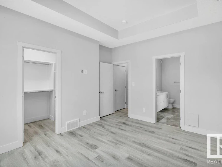 10219 151 Street, Edmonton, AB, T5P 1T6 - 16