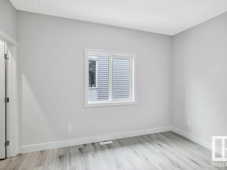 10219 151 Street, Edmonton, AB, T5P 1T6 - 21