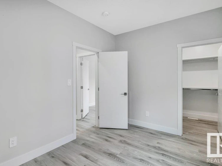 10219 151 Street, Edmonton, AB, T5P 1T6 - 22