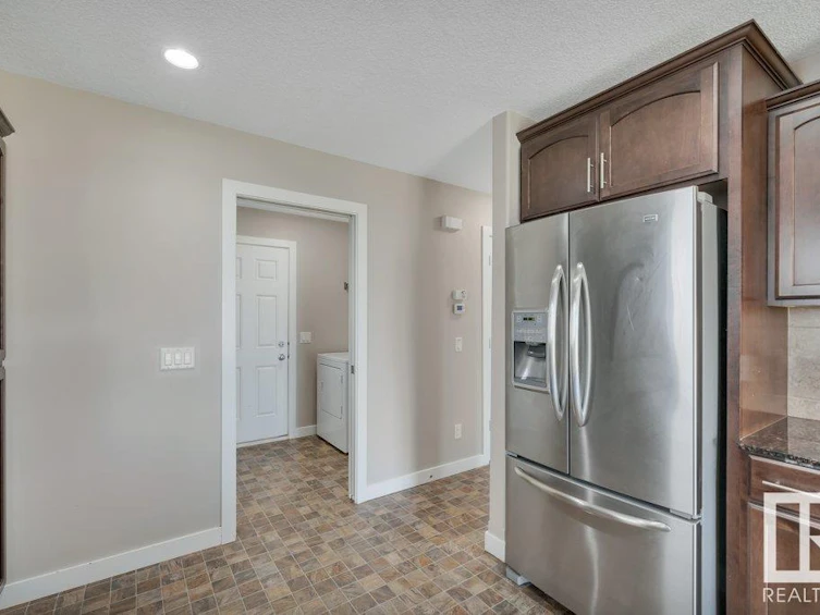 1938 33b Street, Edmonton, AB, T6T 0L3 - 18
