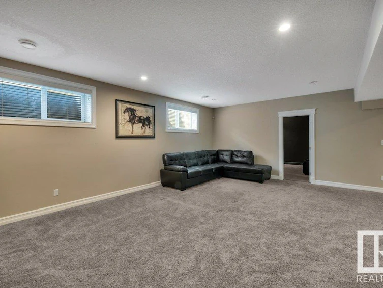 1211 Adamson Drive, Edmonton, AB, T6W 0V5 - 50
