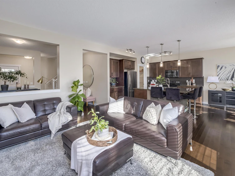 1531 36 Avenue, Edmonton, AB, T6T 0M5