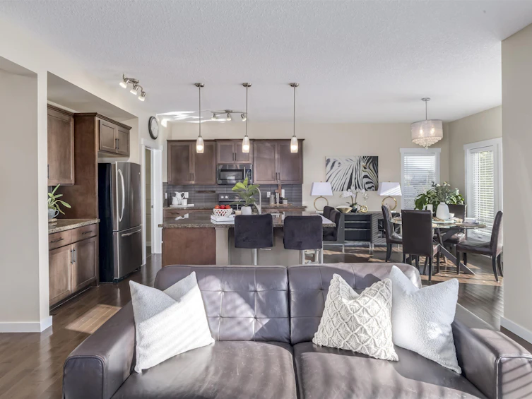1531 36 Avenue, Edmonton, AB, T6T 0M5 - 4