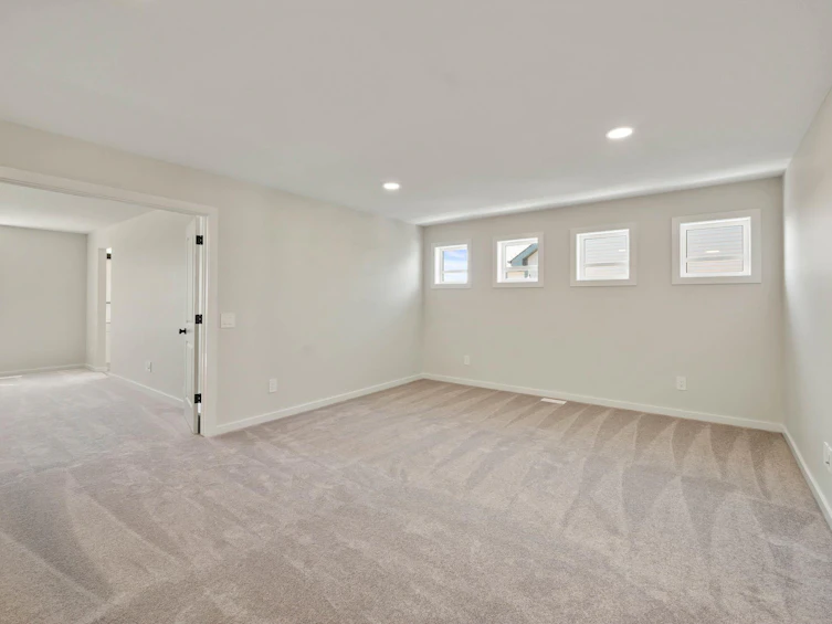 17355 2 Street, Edmonton, AB, T5Y 4G6 - 17