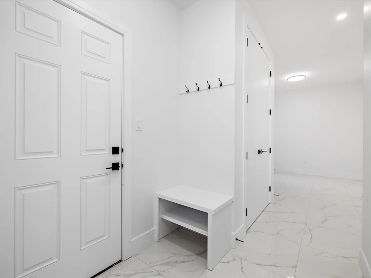 6844 171 Avenue, Edmonton, AB, T5Z 0W2 - 5