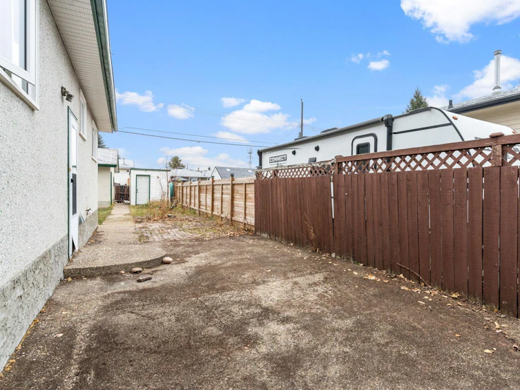 13529 69 Street NW, Edmonton, AB, T5C 0H7 - 20