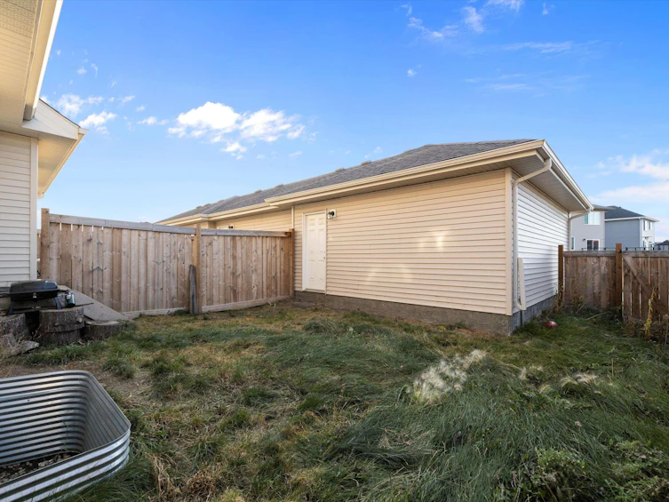 204 Allard, Fort Saskatchewan, AB, T8L 4E8 - 30