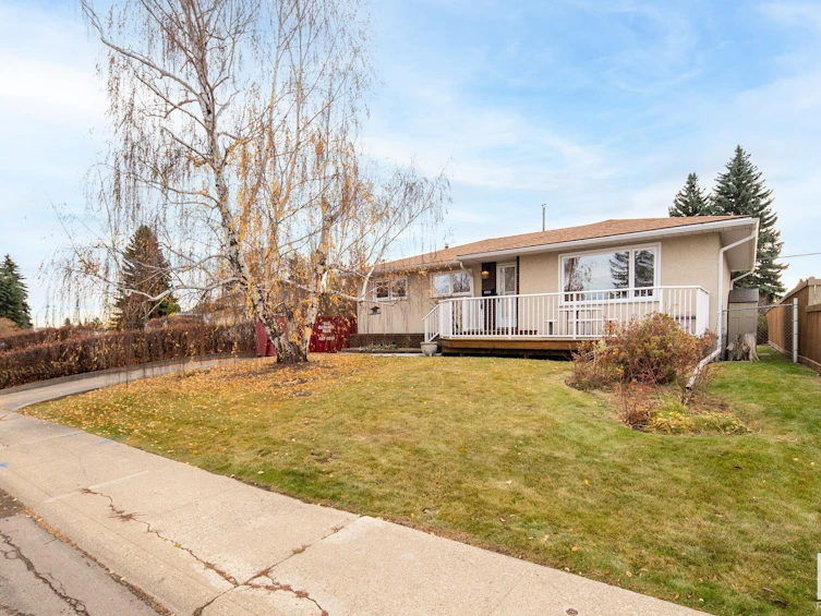 6103 87 Avenue, Edmonton, AB, T6B 0K8
