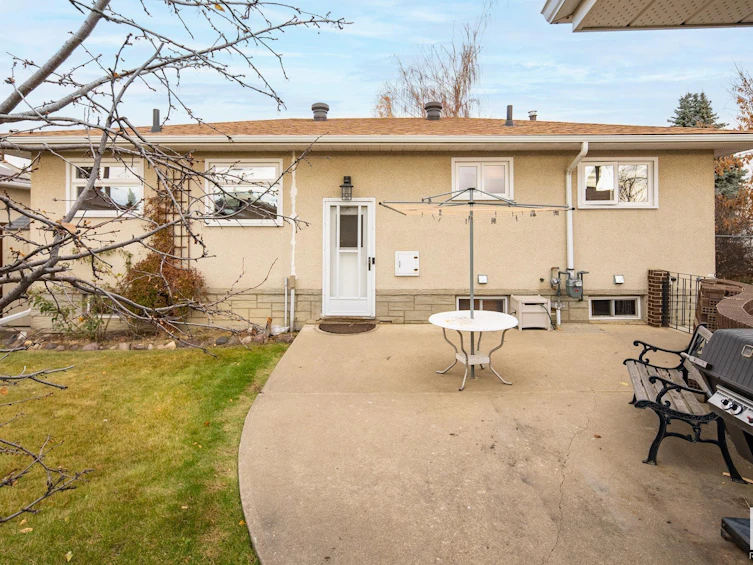 6103 87 Avenue, Edmonton, AB, T6B 0K8 - 33