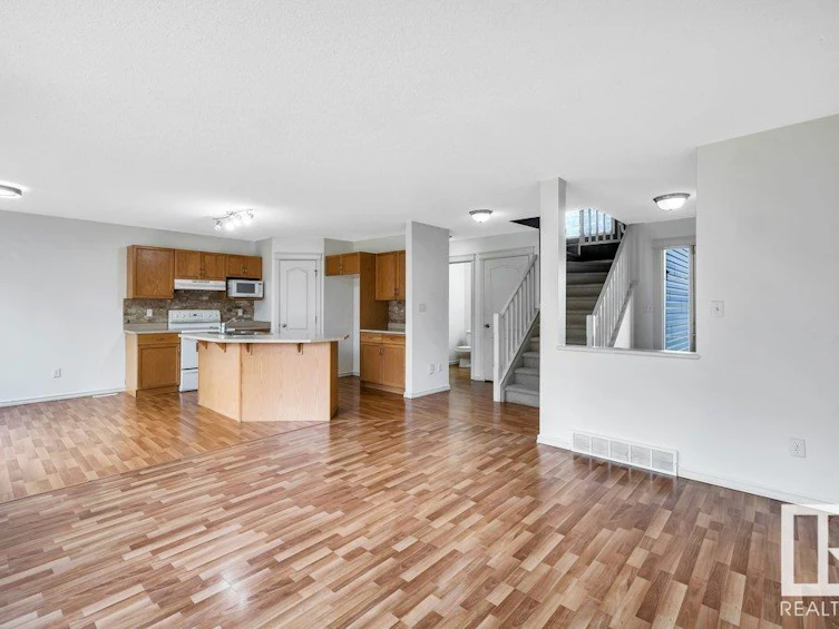103 Rue Masson, Beaumont, AB, T4X 1S8 - 9