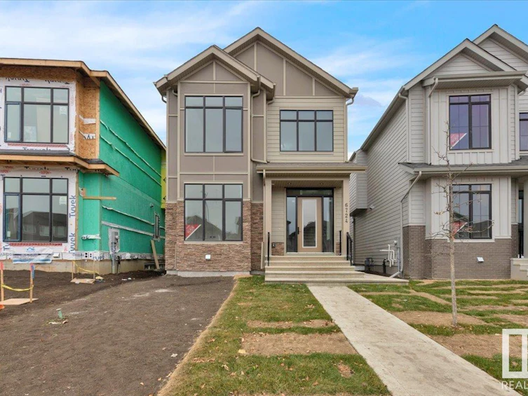6724 Crawford Way, Edmonton, AB, T6W 1A6 - 3