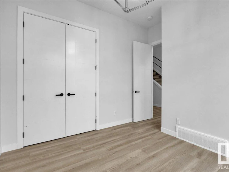 6724 Crawford Way, Edmonton, AB, T6W 1A6 - 23