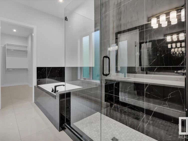 6724 Crawford Way, Edmonton, AB, T6W 1A6 - 41
