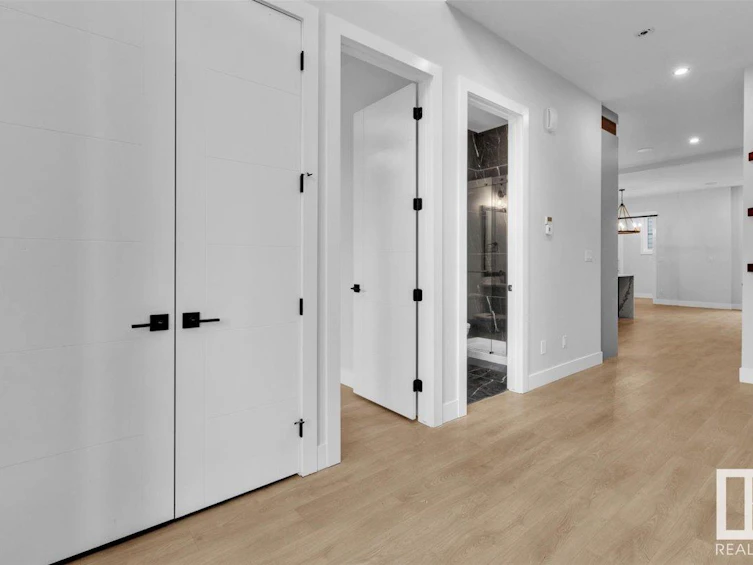 6722 Crawford Way, Edmonton, AB, T6W 1A6 - 7