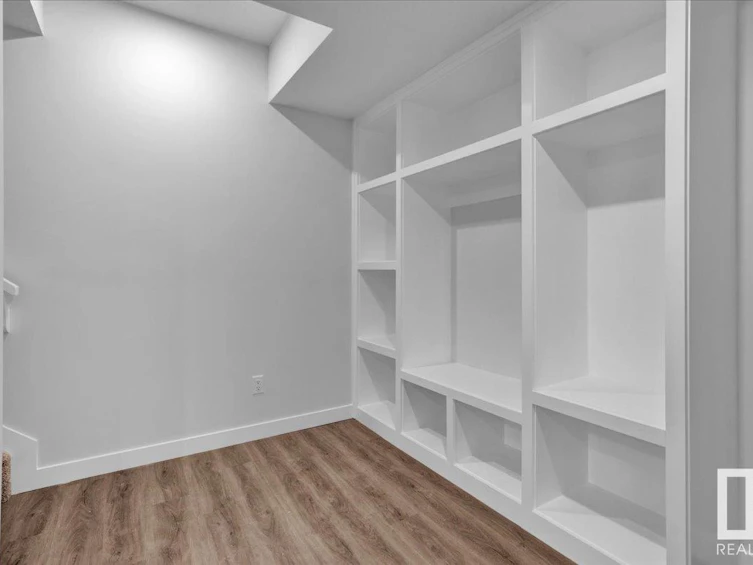 6722 Crawford Way, Edmonton, AB, T6W 1A6 - 42
