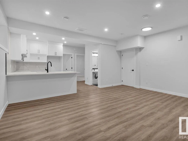 6722 Crawford Way, Edmonton, AB, T6W 1A6 - 46
