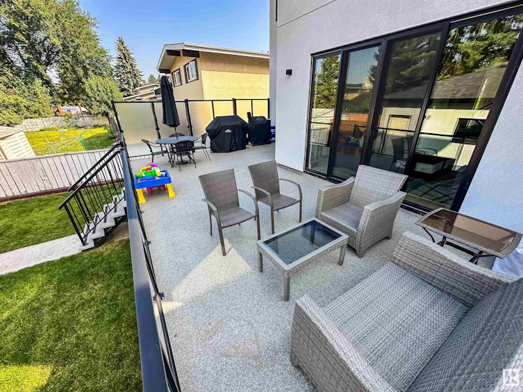 6216 132 Street, Edmonton, AB, T6H 3Y7 - 57