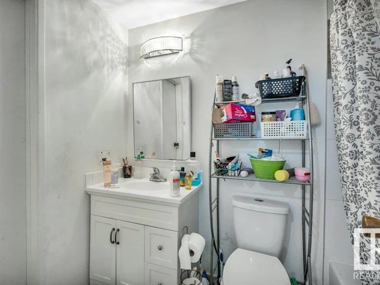 1244 Lakewood Road W, Edmonton, AB, T6K 2X9 - 22