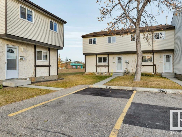 1244 Lakewood Road W, Edmonton, AB, T6K 2X9 - 30