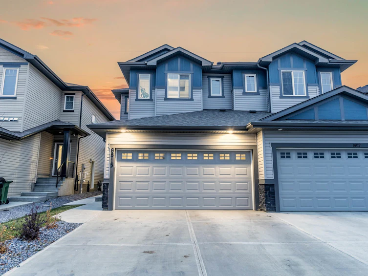 8815 Carson Way, Edmonton, AB, T6W 2Y6