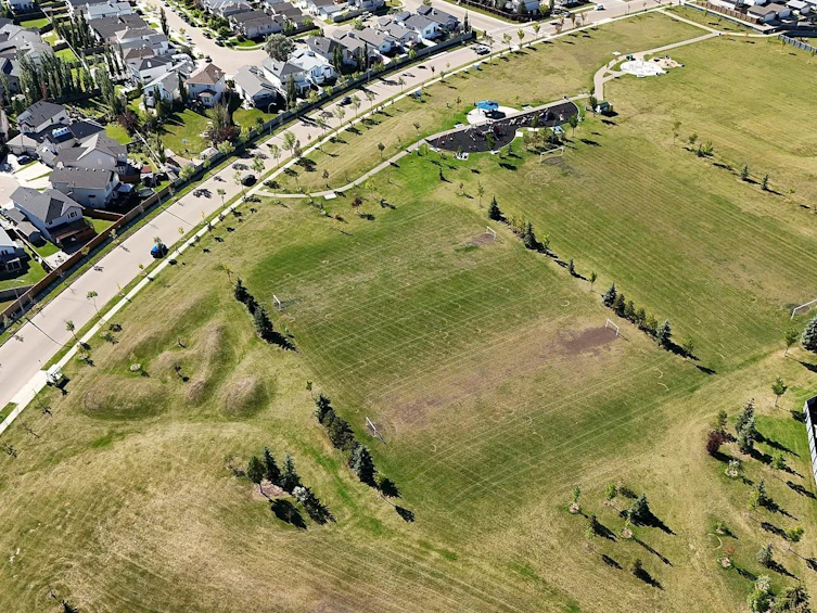 4744 154 Avenue, Edmonton, AB, T5Y 0C2 - 73