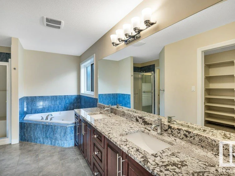 1004 Wildwood Court, Edmonton, AB, T6T 0M2 - 39