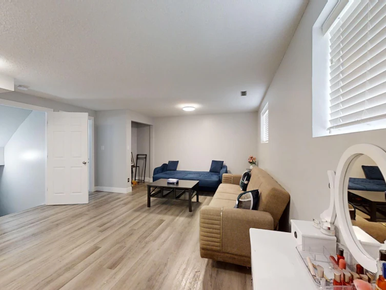 14709 37st, Edmonton, AB, T5Y 2K1 - 36