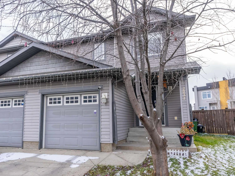 2031 Hammond Cl, Edmonton, AB, T6M 0K2 - 2