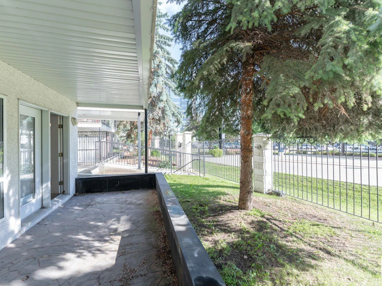 131-10023 110 Street, Edmonton, AB, T5K 1J5 - 18