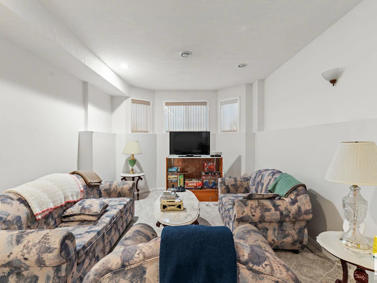 15920 90 Street, Edmonton, AB, T5Z 3J2 - 19