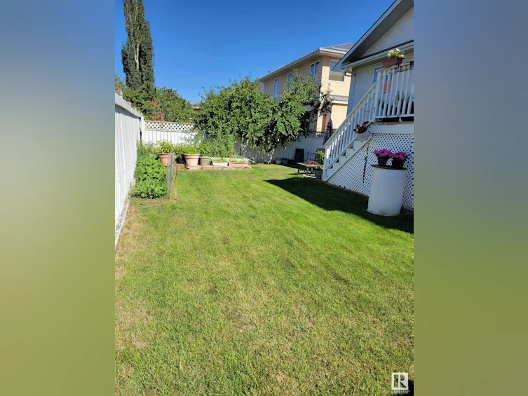 15920 90 Street, Edmonton, AB, T5Z 3J2 - 40